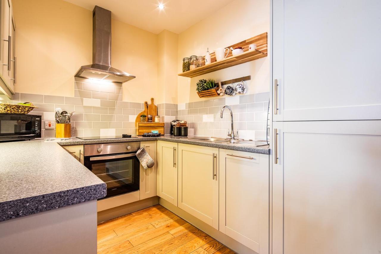Buxton Centre Cosy Cottage With Free Secure Parking Екстер'єр фото