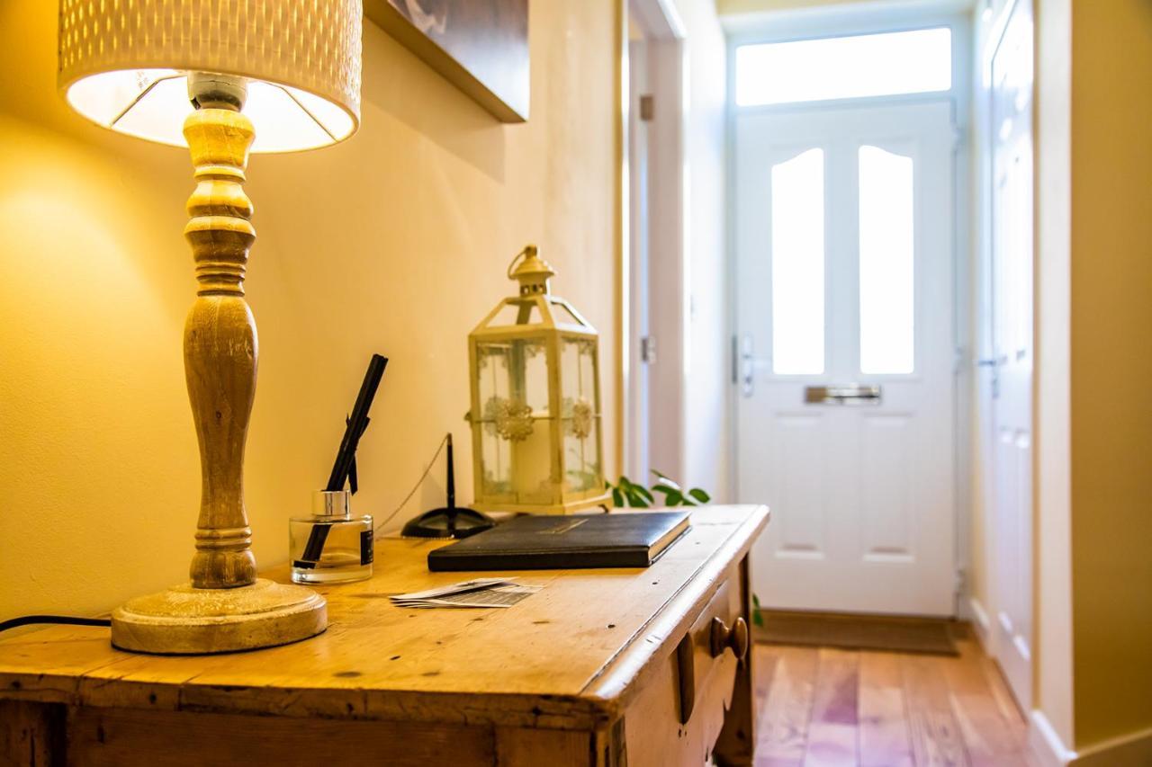 Buxton Centre Cosy Cottage With Free Secure Parking Екстер'єр фото