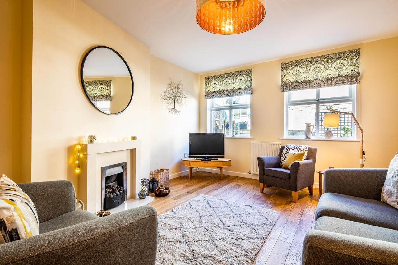 Buxton Centre Cosy Cottage With Free Secure Parking Екстер'єр фото
